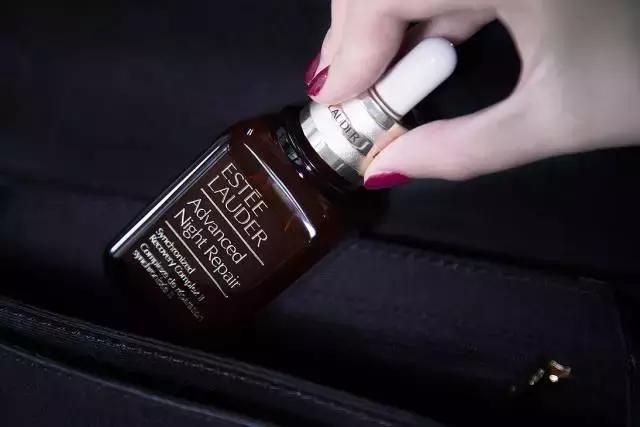 雅诗兰黛小棕瓶精华露与精华液,雅诗兰黛小棕瓶和sk2神仙水