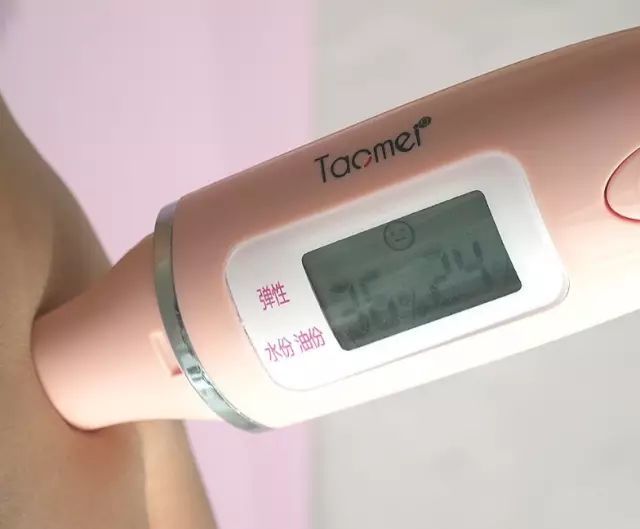 ysl气垫摇滚测评,珂莱欧和ysl气垫对比