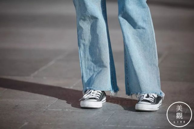 路人街拍表白,表白被拒绝还被说丑