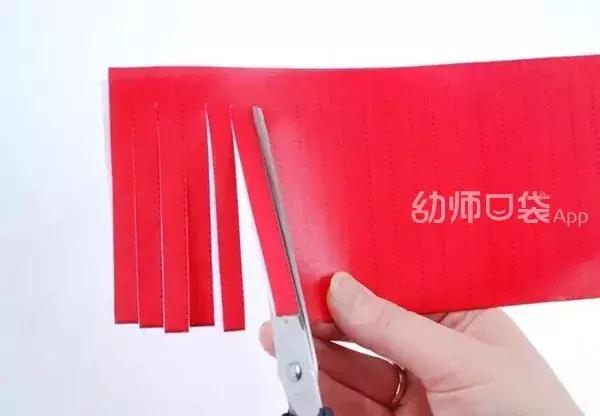 一把高颜值剪刀,怎么做好看的新年剪纸