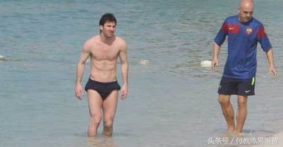 教孩子踢球先要理解足球,小孩子踢球普遍存在的问题