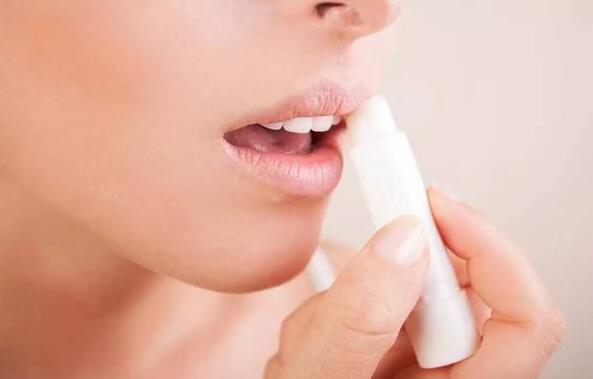 保湿补水方法韩国,韩国补水保湿三部曲