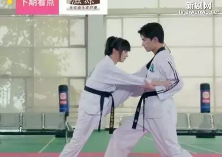 如何才能男女通吃？推荐你们去参考一下杨洋的养成之路！