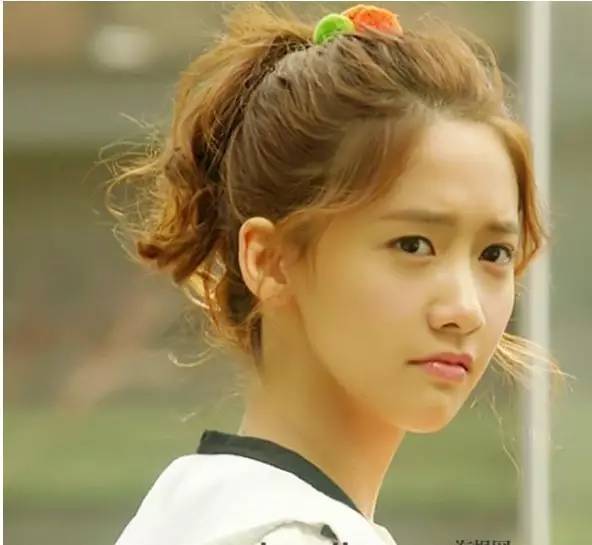 现在韩国中老年烫什么发型,韩国男发型2020流行发型