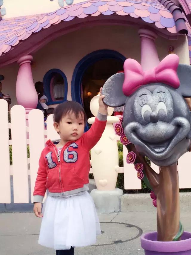 曼莉专栏｜葡萄*妞小**随妈游日本