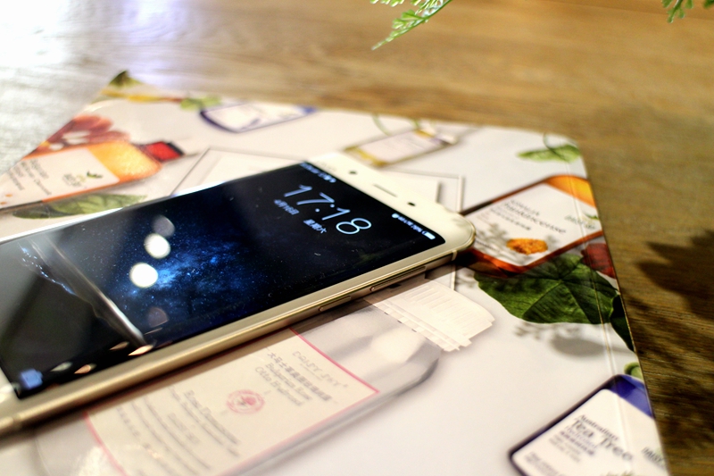 vivo曲屏手机xplay5a,vivo曲屏手机xplay4