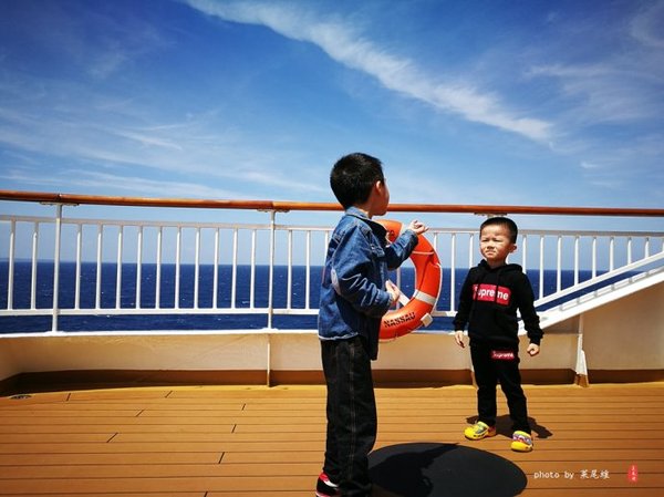 珊瑚海日本,陪你去看海底世界