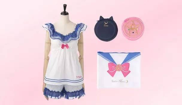 春天来了，谁也阻挡不了我穿成水兵月！