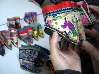 三寸金莲真实性,真实的三寸金莲真的好看吗