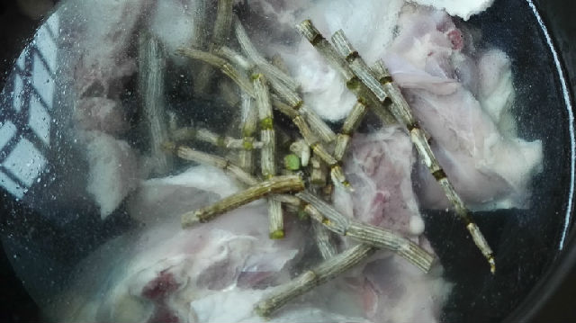 新鲜石斛鸡汤,新鲜石斛的各种炖汤大全