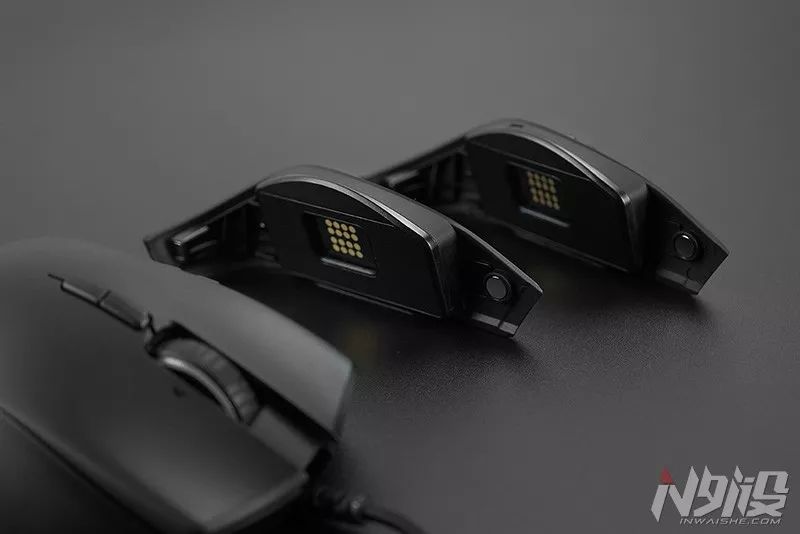 雷蛇那伽梵蛇进化版拆解,razer那伽梵蛇v2专业版