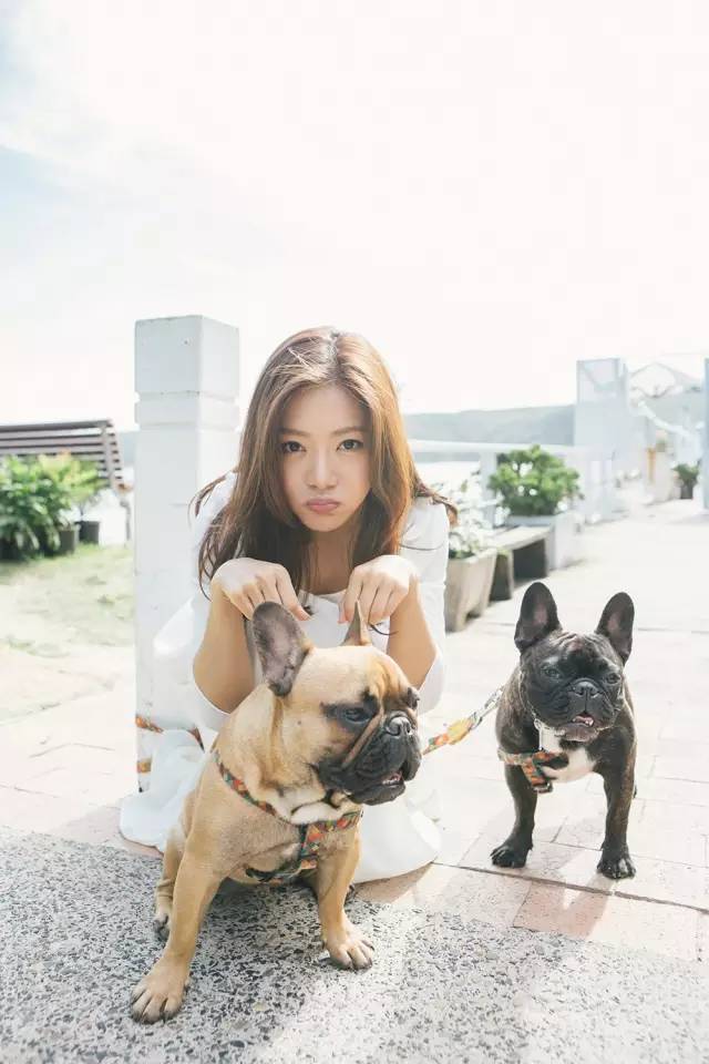 See姨专访：拍完《爱情公寓》后，她拿了电影奖，还开了火锅店