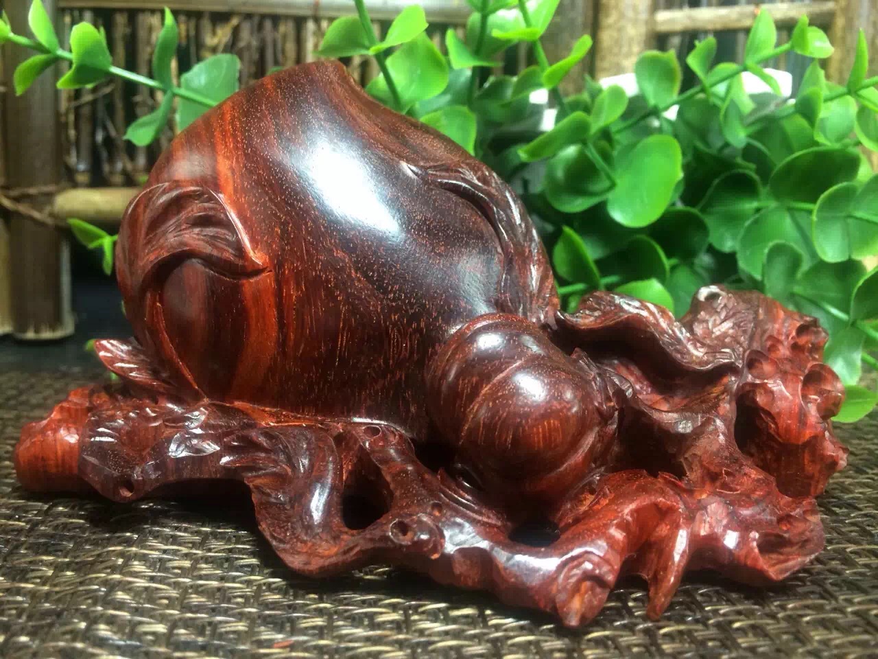 独杆小叶紫檀怎么造型,小叶紫檀有造型的好吗