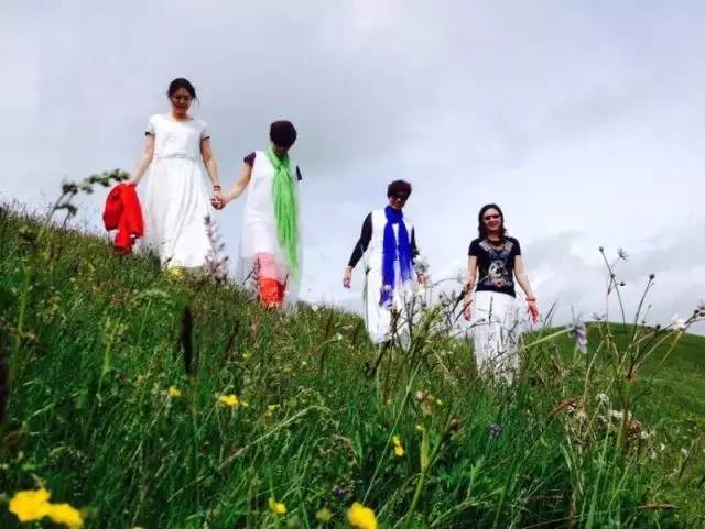 她，用旅行，战胜了癌症。