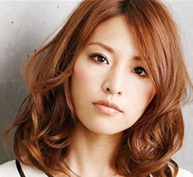 韩式中分大卷发发型图片,韩式中分卷发怎么烫