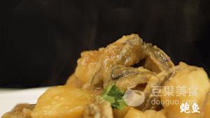 土豆烧鲍鱼注意事项,回家吃饭栏目鲍鱼烧土豆