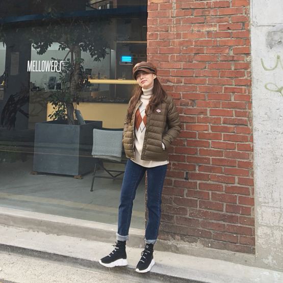 生活不止眼前的枸杞,还有90后老阿姨们包不住的脚踝