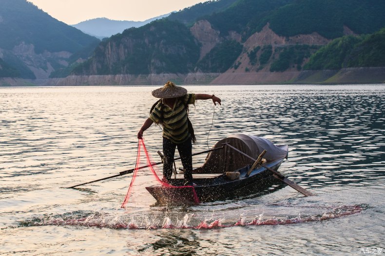 家乡之美美篇,家乡之美原唱完整版