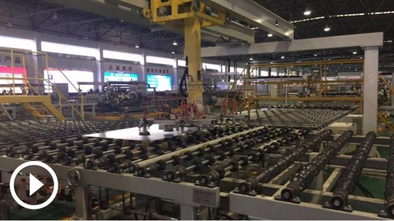 市委十三届五次全会即将召开，李小敏书记带队到重大项目现场观摩