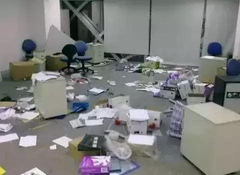 诈骗犯6000万出狱以后钱还要还吗,诈骗犯坐牢还骗了7万元