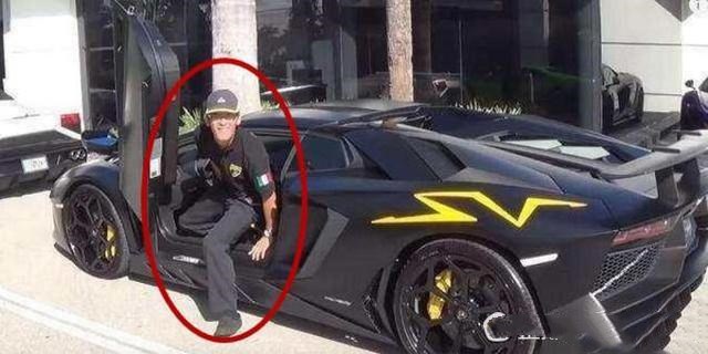 800万兰博基尼去加油,800万的兰博基尼加油