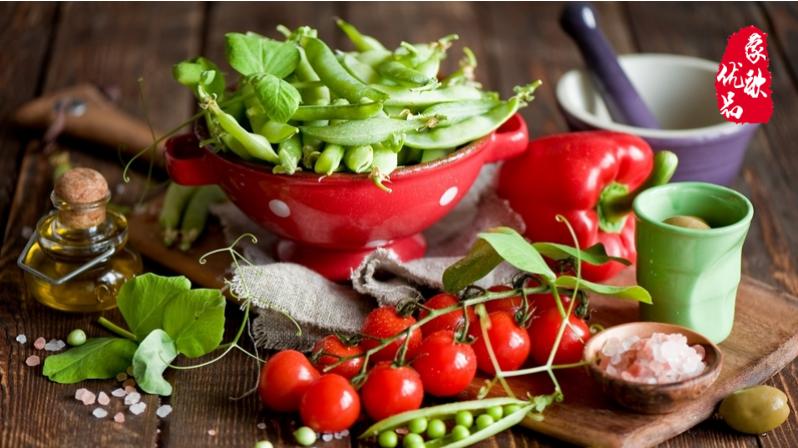 蔬食主义健康生活方式新选择,轻食主义健康饮食成年轻人新追求