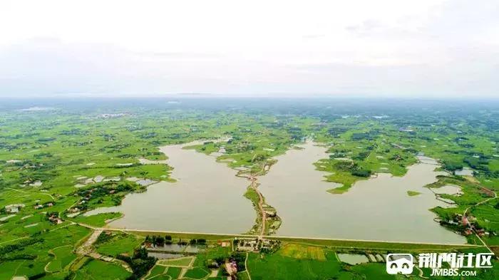 在荆门买房是什么体验,为什么一定要在老家有房子