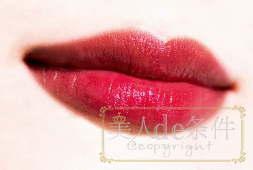 在这片口红的草原中,你靠哪支吸睛来个完美跨年?