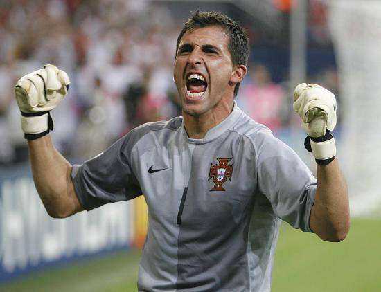 世界门将的脚法,守门员任意球大师