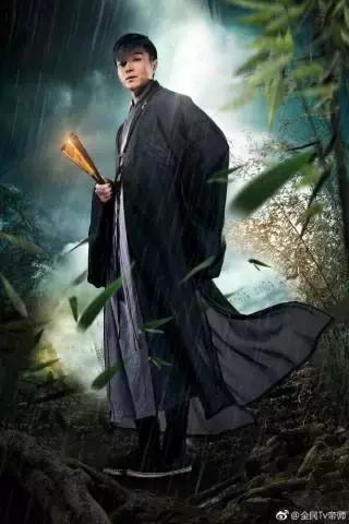 近期主播界舆论风口上的孙英雄：帝师究竟何许人也？