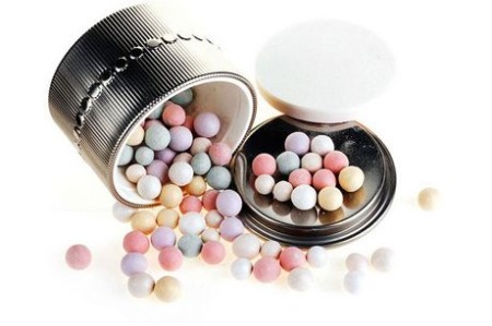 这些爆红的化妆品其实很鸡肋无用,好用的日常化妆单品推荐