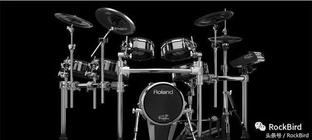 李宇春打鼓,易烊千玺演唱会打鼓