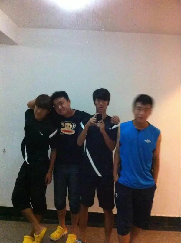 谁没有18岁照片的抖音模板,苏宁球员名单照片