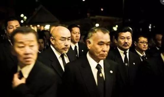 日本黑帮遇到华人黑帮,日本黑帮和华人黑帮