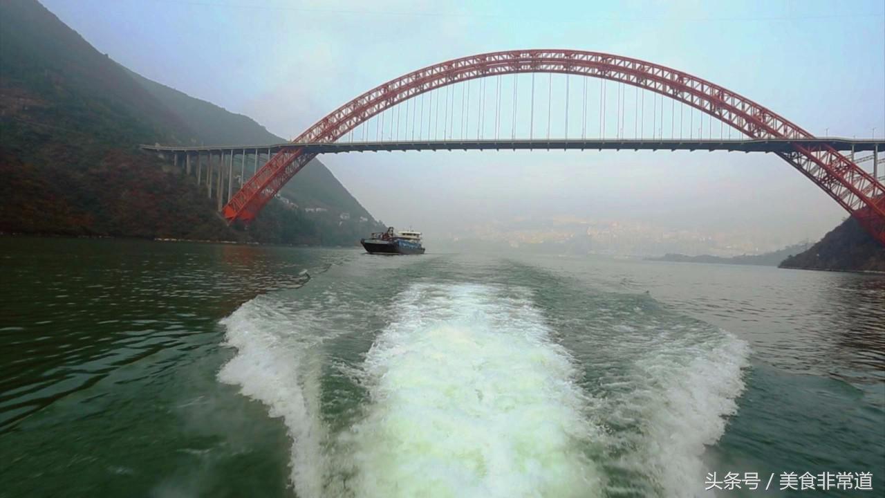 正宗的巫山烤鱼在哪,巫山县正宗烤鱼