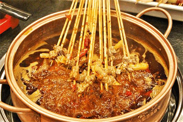 成都必吃串串火锅,在成都必须吃的火锅