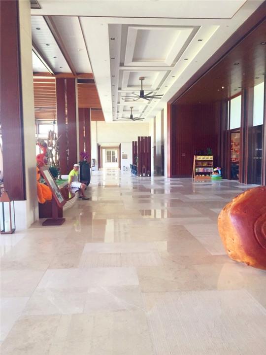 带着一家子来海边,带着一家子去旅游