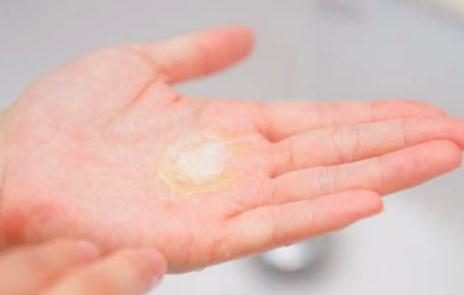 原来……最伤皮肤的不是化妆,而是卸妆!