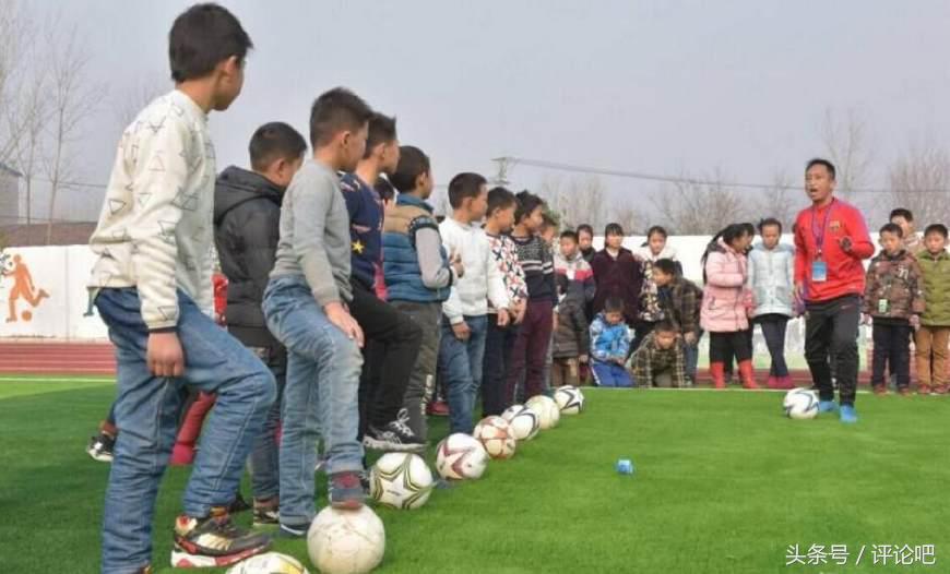 随州足球第7届中小学生足球比赛,足球进校园成就中国足球梦