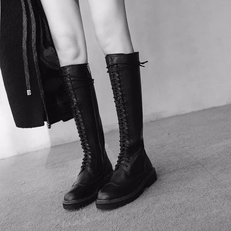 杨幂秋冬新款靴,杨幂热巴唐嫣同款