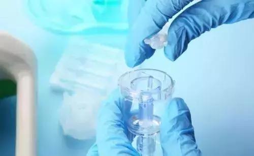 谣传“雾化的药物含有激素,使用起来比输液还可怕”,你信吗?