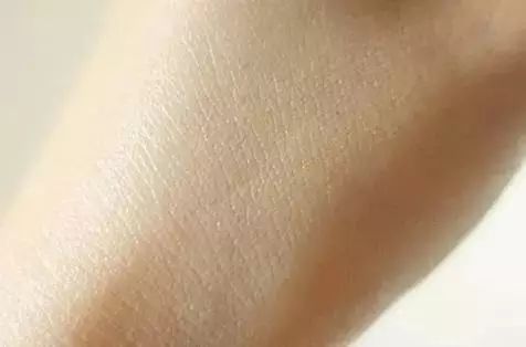 bb霜cc霜素颜霜气垫有什么区别,bb霜cc霜隔离霜素颜霜区别