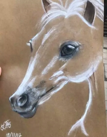 李嫣先天兔唇,天生唇腭裂的李嫣