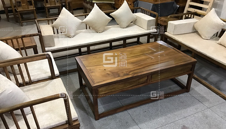 实木沙发和布艺沙发哪个好看,布艺沙发实木沙发