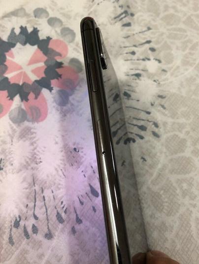 8000块买二手iPhoneX256GB顶配版,大家都说非常划算!