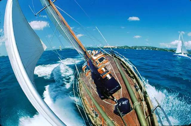 恋与制作人想和你在一起,恋与制作人在你身边值不值