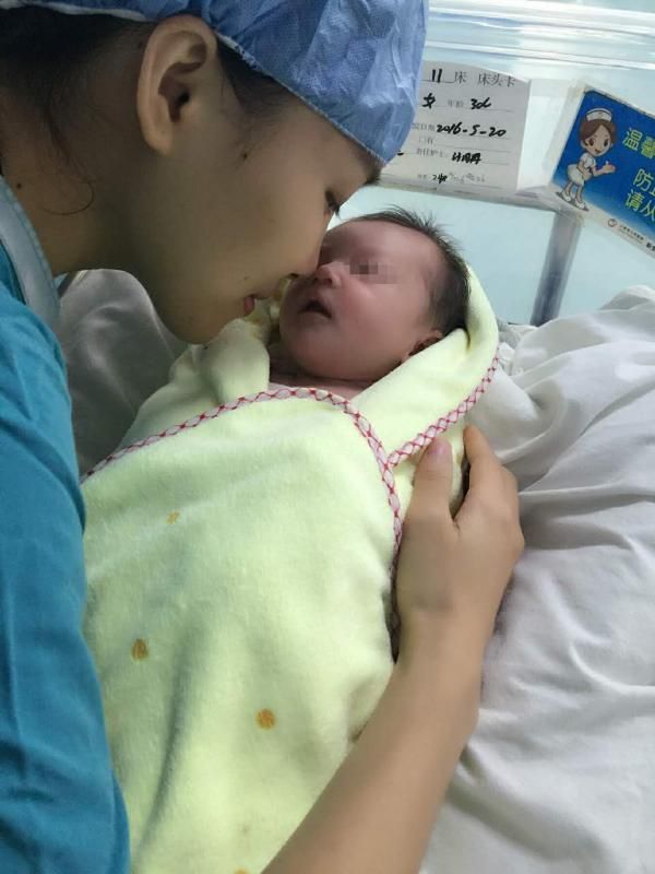 三亚市人民医院强还是中心医院好,三亚人民医院排名榜