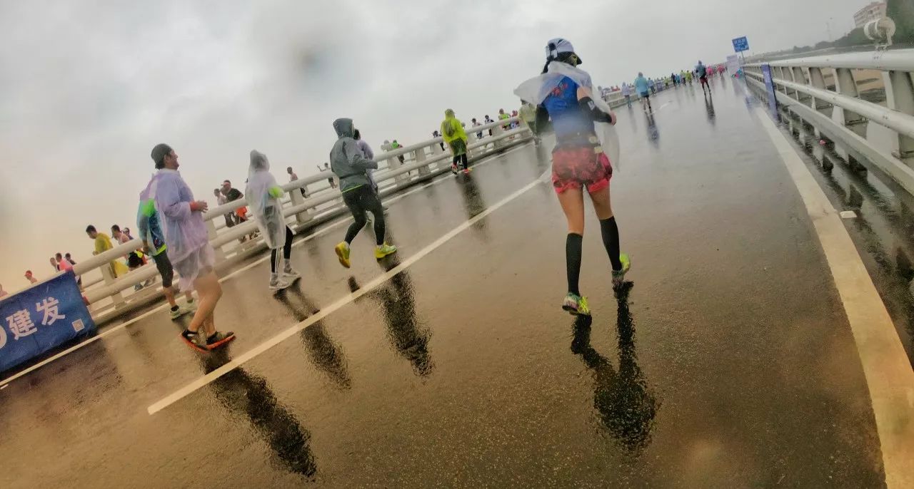 厦门马拉松最酷,中国第三届厦门马拉松