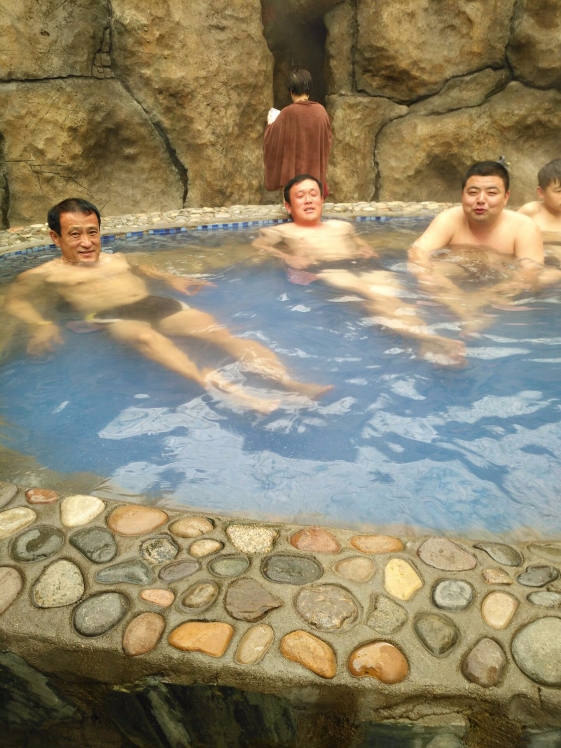 定州中山百姓园温泉度假村团购,定州中山百姓温泉度假村2021