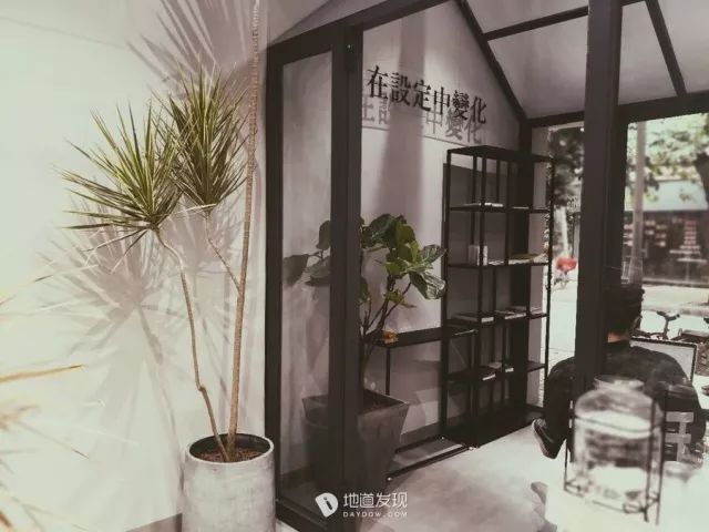 最近比较火的网红咖啡店广州 (广州最值得去的10家网红咖啡店)